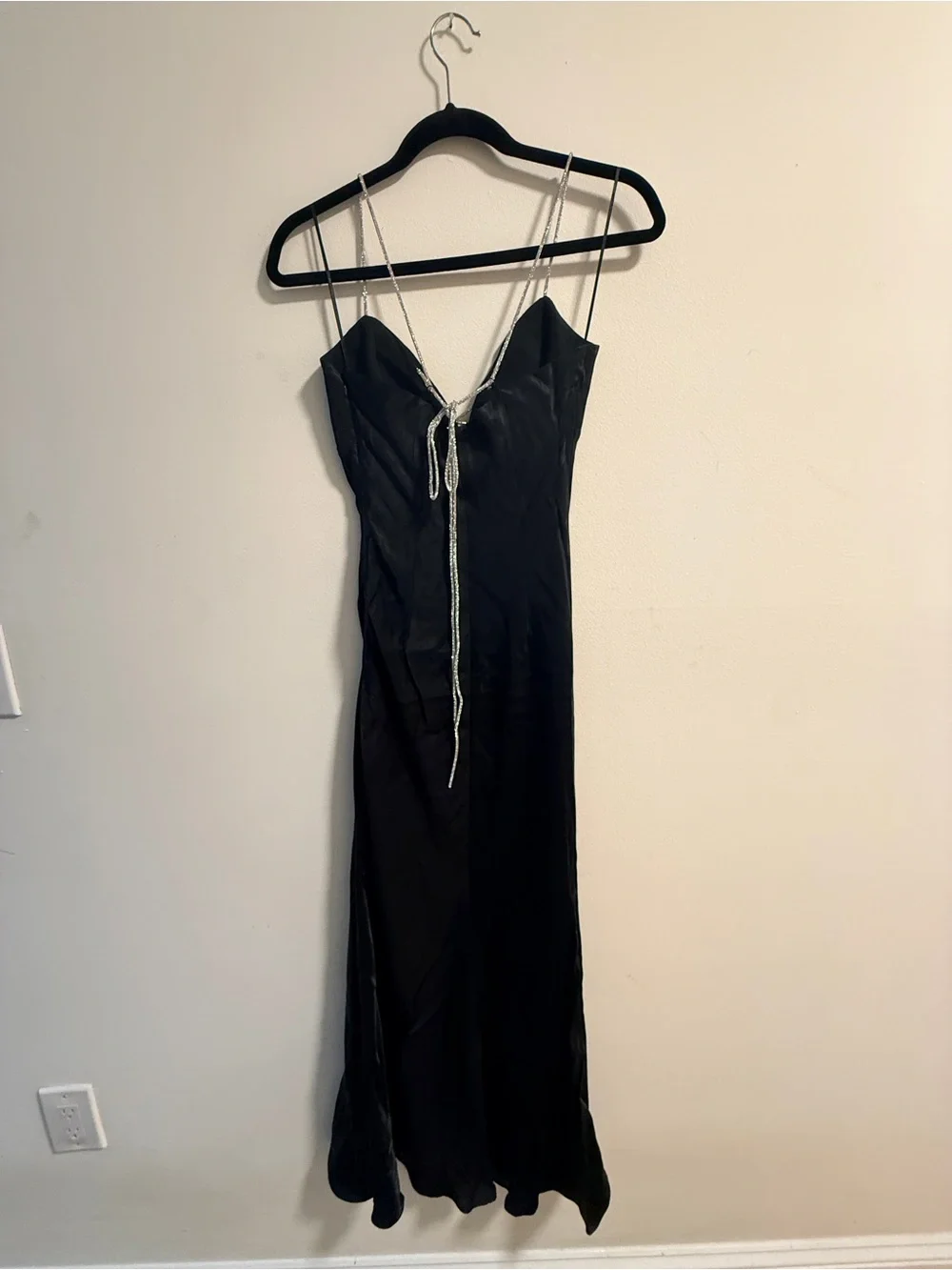 Bardot sleek black
